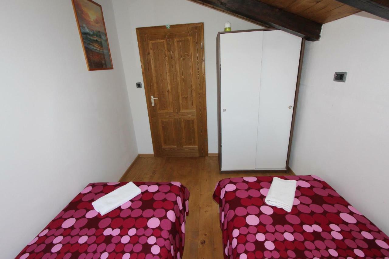 House Cuvi Ferienhaus *